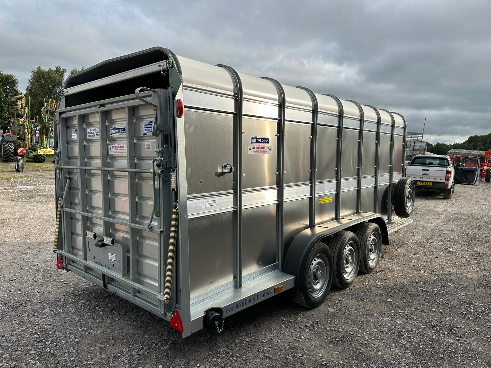 2707 trailer (3).jpg